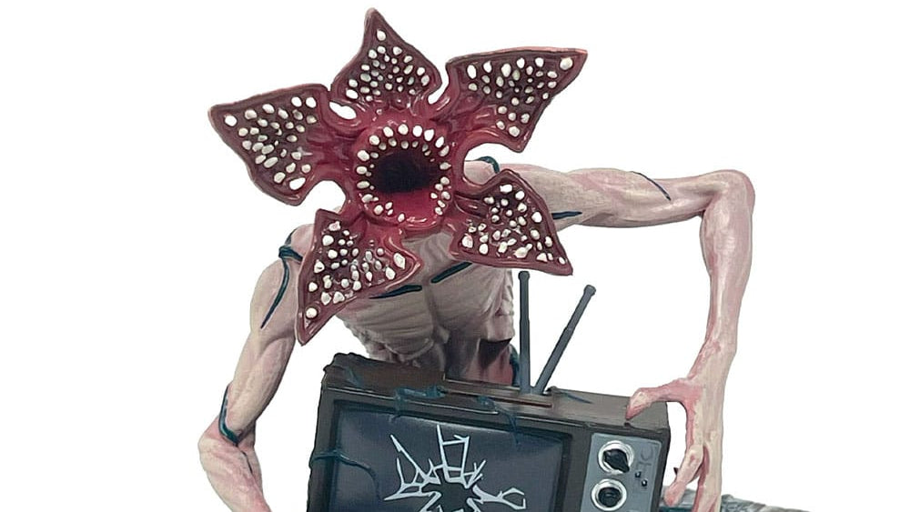 Stranger Things - Netflix & Chill Gift Box - darkling.be