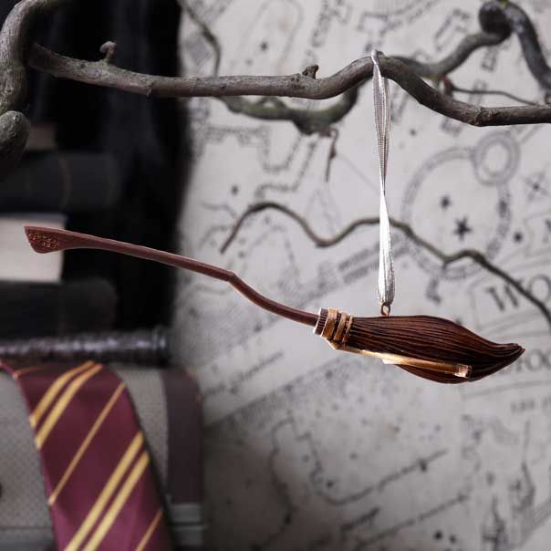 Harry Potter - Hanging Tree Ornaments Nimbus 2000 - darkling.be