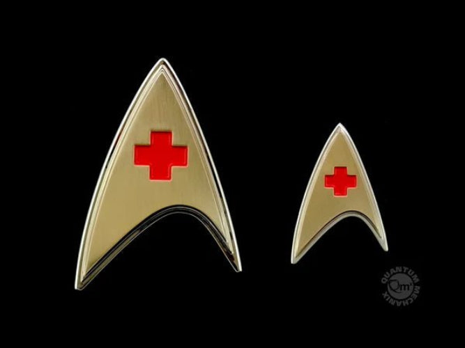Star Trek - Star Trek Discovery Enterprise Badge & Pin Set Medical - darkling.be